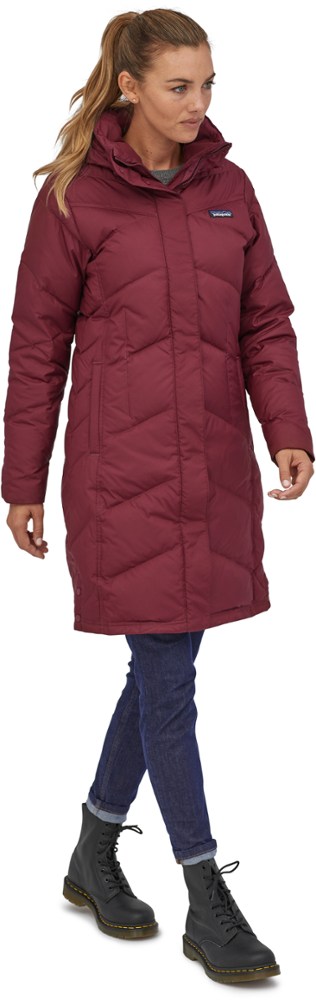 Patagonia down with it parka vs north face clearance metropolis